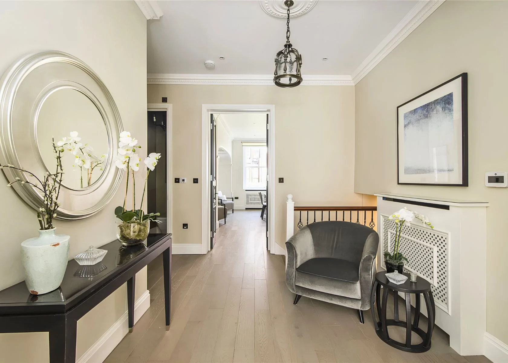 Putney: The entrance hall and view through the ground-floor rooms.